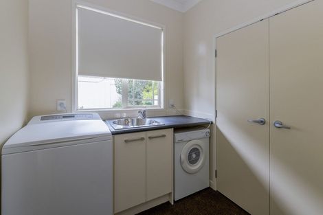 Photo of property in 19 Quadrant Heights, Paraparaumu, 5032