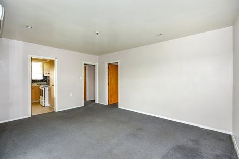 Photo of property in 2/72 Springs Road, Hornby, Christchurch, 8042