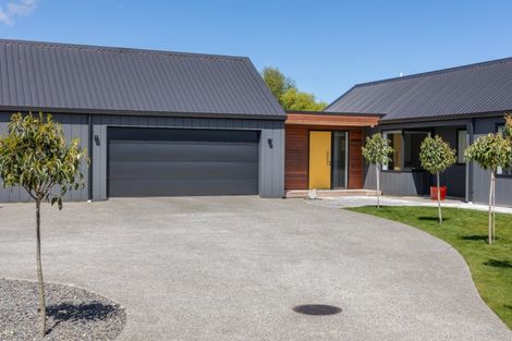 Photo of property in 5 Bressay Way, Waikanae, 5036