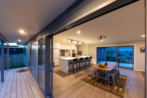 Photo of property in 15 Poplar Grove, Feilding, 4702