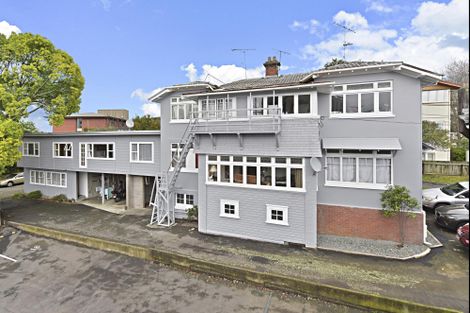 Photo of property in 118 Grafton Road, Grafton, Auckland, 1010