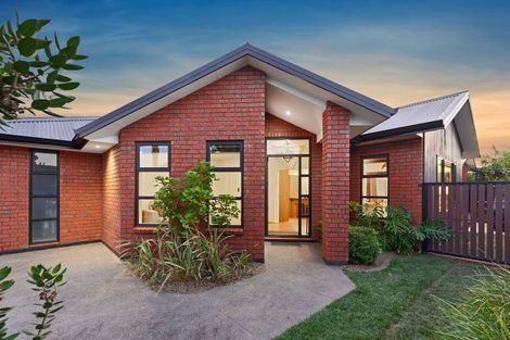 Photo of property in 76b The Boulevard, Papamoa Beach, Papamoa, 3118