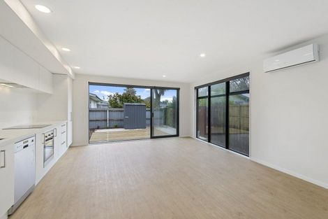 Photo of property in 3/61 Marshland Road, Shirley, Christchurch, 8061