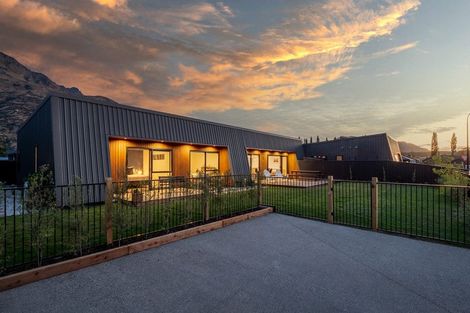 Photo of property in 14 Cumberland Road, Lower Shotover, Queenstown, 9304