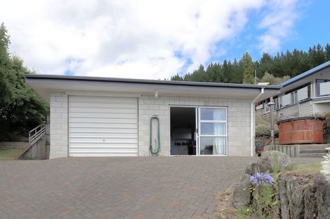 Photo of property in 13 Herea Avenue, Motuoapa, 3382