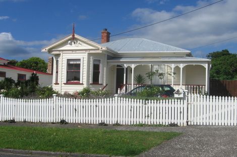 Photo of property in 4 Lytton Street, Devonport, Auckland, 0624