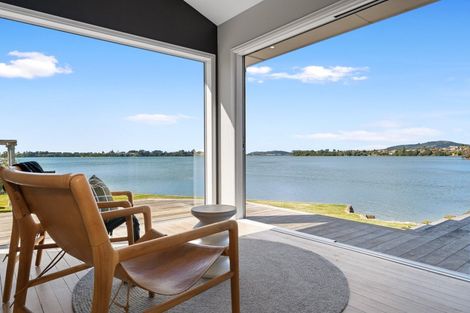 Photo of property in 1 Fourteenth Avenue, Tauranga South, Tauranga, 3112