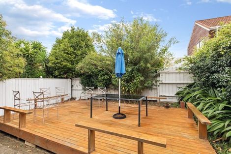 Photo of property in 3/17 Dominion Street, Takapuna, Auckland, 0622