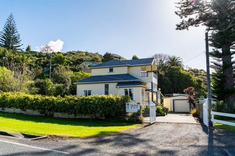 Photo of property in Plam House, 669 Pahi Road, Pahi, Paparoa, 0571