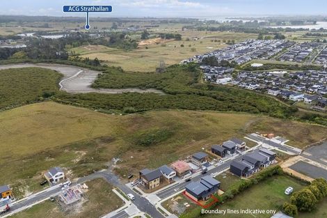 Photo of property in 25 Taipahitini Road, Rosehill, 2113