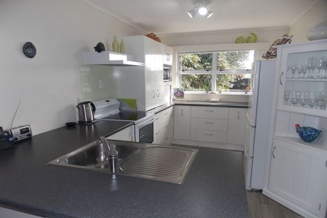 Photo of property in 45 Sutherland Crescent, Westbrook, Palmerston North, 4412