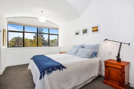 Photo of property in 1/2 The Esplanade, Castor Bay, Auckland, 0620