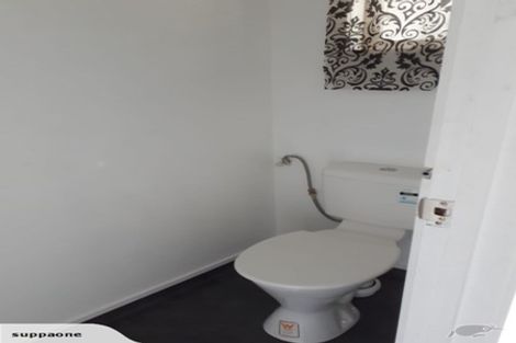 Photo of property in 1199 State Highway 16, Waimauku, 0883