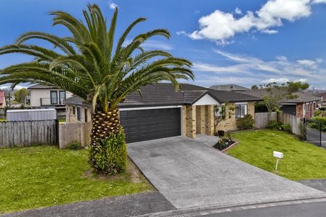 Photo of property in 7 Jeffery Reeve Crescent, Ranui, Auckland, 0612