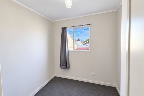 Photo of property in 25 Attlee Place, Gisborne, 4010