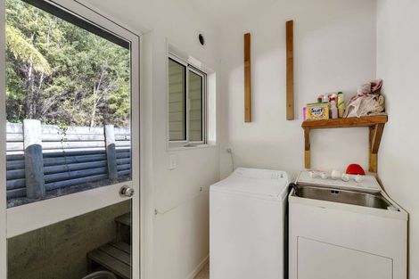 Photo of property in 172 Rangihaeata Road, Rangihaeata, Takaka, 7182