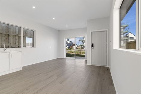 Photo of property in 27 Matakohe Road, Westgate, Auckland, 0814