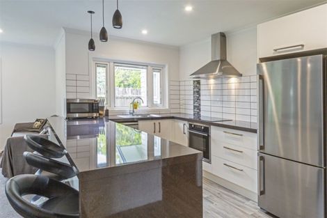 Photo of property in 9a Wellington Street, Feilding, 4702