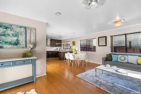 Photo of property in 12 Tate Grove, Half Moon Bay, Auckland, 2012