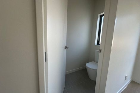 Photo of property in 8/28 Ludlow Terrace, Totara Vale, Auckland, 0627