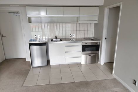 Photo of property in Halsey Apartments At Lighter Quay, 114/77 Halsey Street, Auckland Central, Auckland, 1010