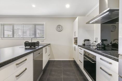 Photo of property in 14 Rebekah Crescent, Flagstaff, Hamilton, 3210