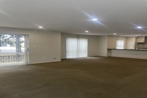 Photo of property in 10 Pipipi Crescent, Takanini, 2112