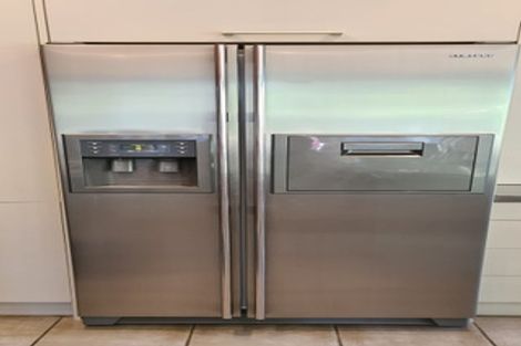 Photo of property in 9 La Lena Grove, Fitzherbert, Palmerston North, 4410