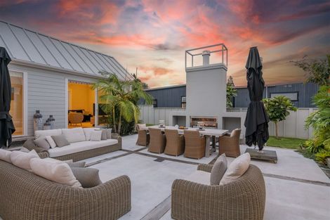 Photo of property in 14 Bay View Terrace, Tairua, 3508