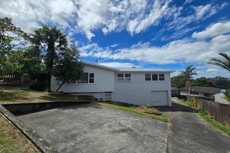 Photo of property in 8 Oreil Avenue, West Harbour, Auckland, 0618