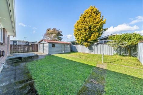 Photo of property in 75 Pasadena Crescent, Totara Park, Upper Hutt, 5018