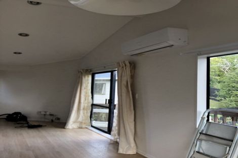 Photo of property in 2/99 Weldene Avenue, Glenfield, Auckland, 0629