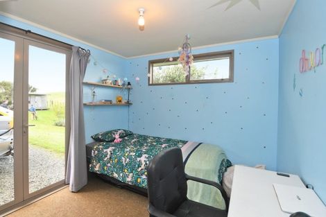 Photo of property in 301 Ranganui Road, Kaiwaka, 0573