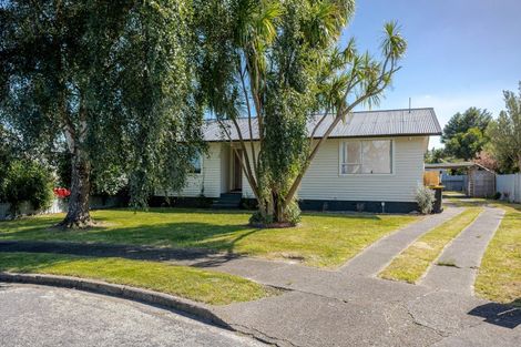 Photo of property in 15 Runciman Place, Dannevirke, 4930