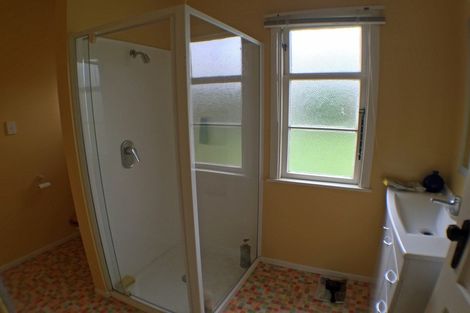 Photo of property in 6 Manuka Street, Hokowhitu, Palmerston North, 4410