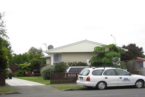 Photo of property in 19 Besant Place, Avondale, Christchurch, 8061