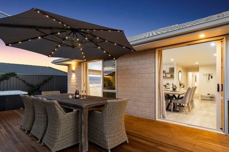 Photo of property in 33 Te Ranga Memorial Drive, Pyes Pa, Tauranga, 3112