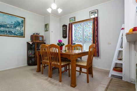 Photo of property in 52 Neal Street, Putaruru, 3411