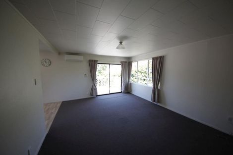 Photo of property in 18 Regency Place, Sunnynook, Auckland, 0632