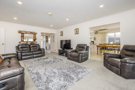 Photo of property in 81 Waimahia Avenue, Weymouth, Auckland, 2103