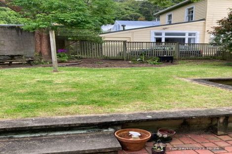 Photo of property in 2/28 Grant Road, Thorndon, Wellington, 6011