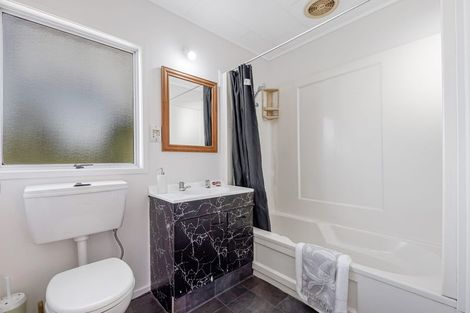 Photo of property in 101 Triangle Road, Massey, Auckland, 0614