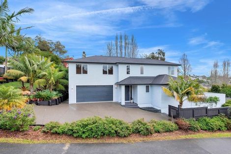 Photo of property in 68 Exmouth Road, Northcote, Auckland, 0627