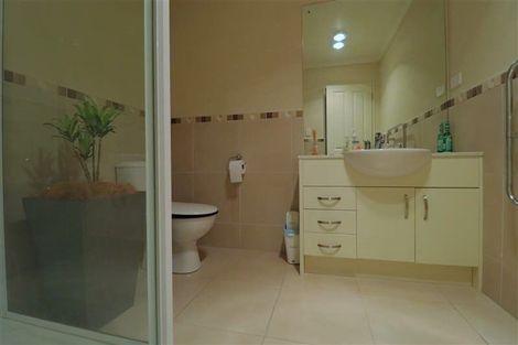 Photo of property in 7 Seresin Crescent, Flat Bush, Auckland, 2016