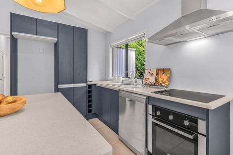 Photo of property in 1/47 Farquhar Road, Glendene, Auckland, 0602