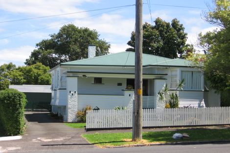 Photo of property in 50 Moana Avenue, Onehunga, Auckland, 1061