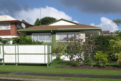 Photo of property in 2 Ponui Place, Mairangi Bay, Auckland, 0630
