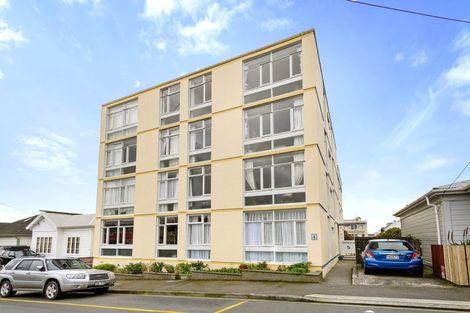 Photo of property in Rutherford Flats, 5 Levy Street, Mount Victoria, Wellington, 6011