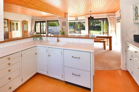 Photo of property in 48 Laurence Street, Manly, Whangaparaoa, 0930