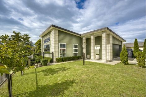 Photo of property in 19 Aparima Place, Awatoto, Napier, 4110
